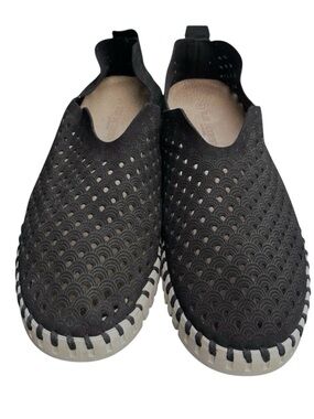 Ilse Jacobsen Black Perforated Tulip 139 Slip On Shoes (EU 41)